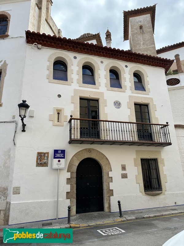 Sitges - Maricel de Terra. Casa Lola Anglada
