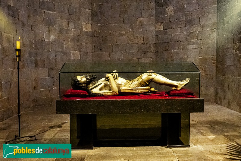 Girona - Església de Sant Feliu. Crist jacent