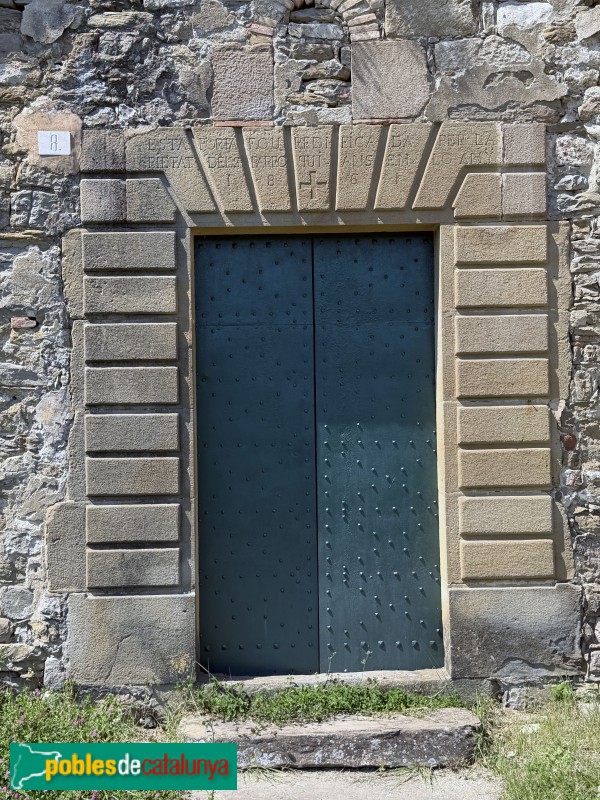 Canet d'Adri - Església de Sant Martí de Biert
