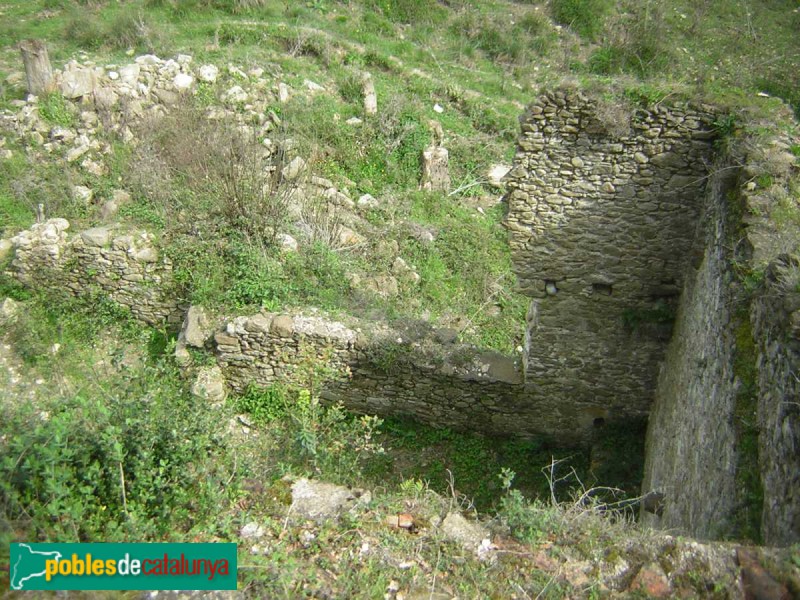 Canet d'Adri - Molí de Can Ramió (Foto: <i>Cos d'Agents Rurals -invarquit.cultura.gencat.cat-</i>, 2013) Canet d'Adri - Molí de Can Ramió