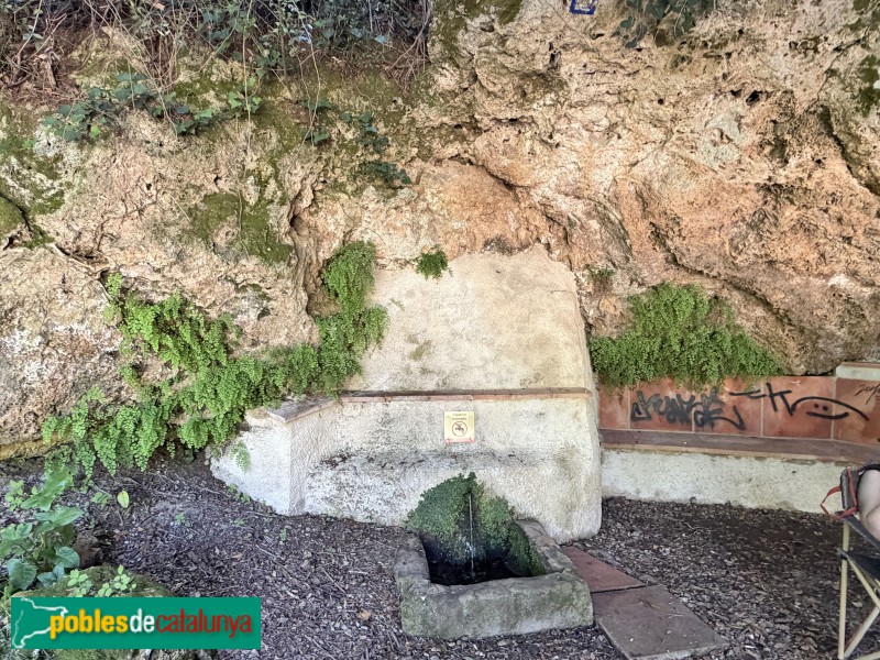 Canet d'Adri - Font de la Torre