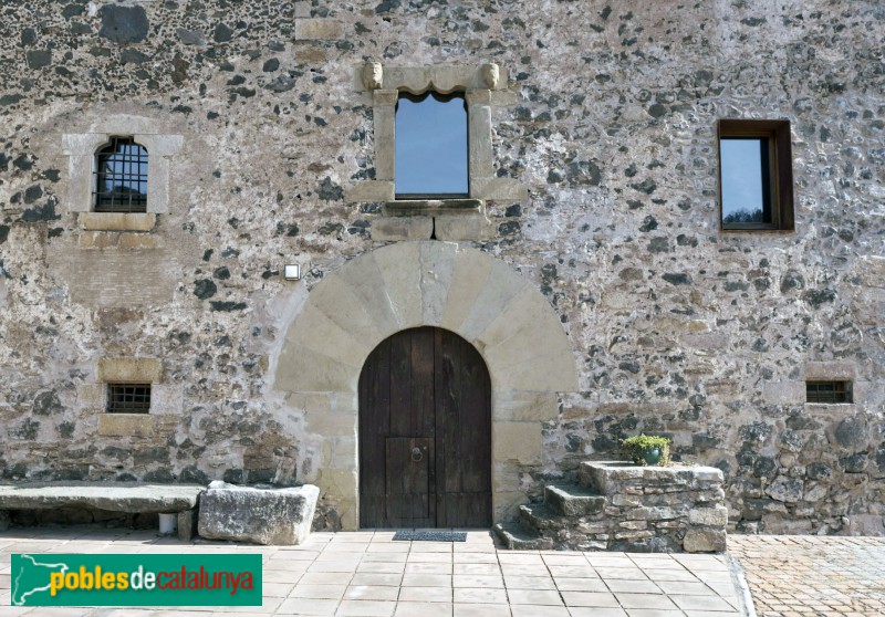 Sant Martí de Llémena - Can Peradalta