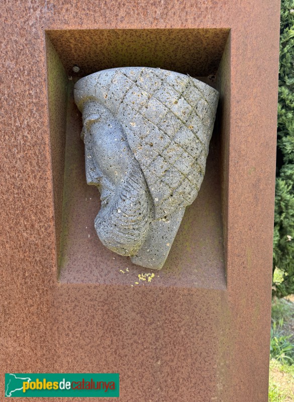 Sant Martí de Llémena - Monument a Pere Joan Sala