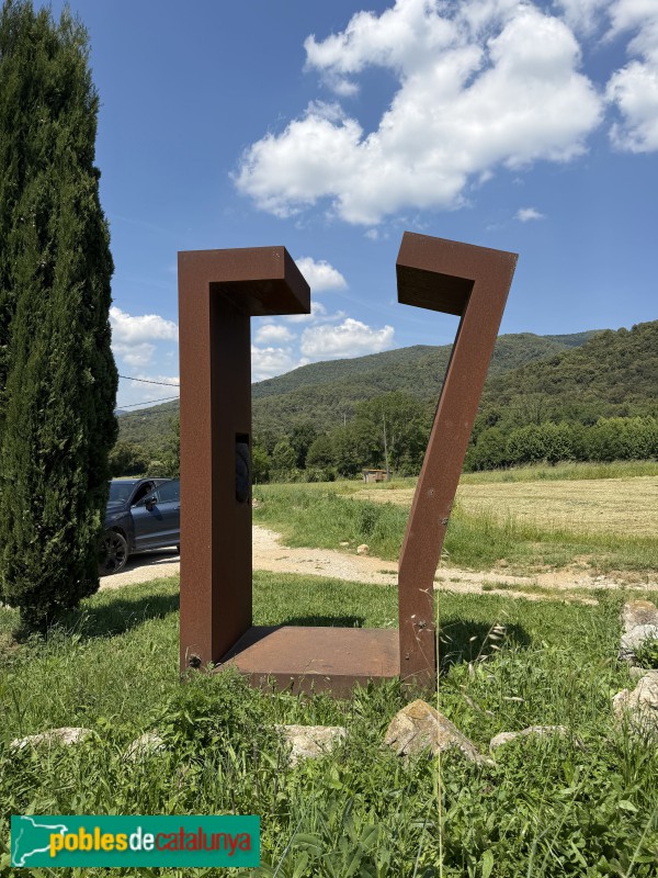 Sant Martí de Llémena - Monument a Pere Joan Sala