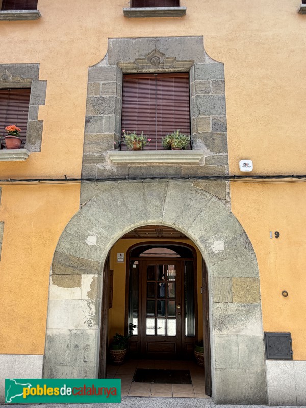Manlleu - Carrer del Comte, 19