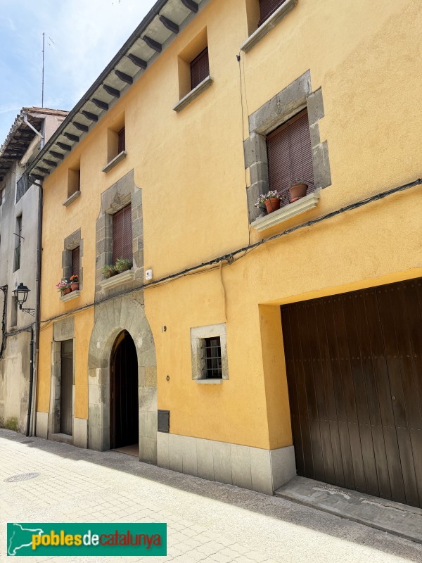 Manlleu - Carrer del Comte, 19