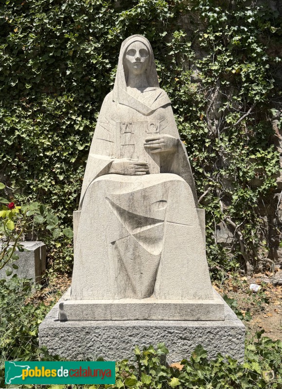 Manlleu - Escultura La Religió