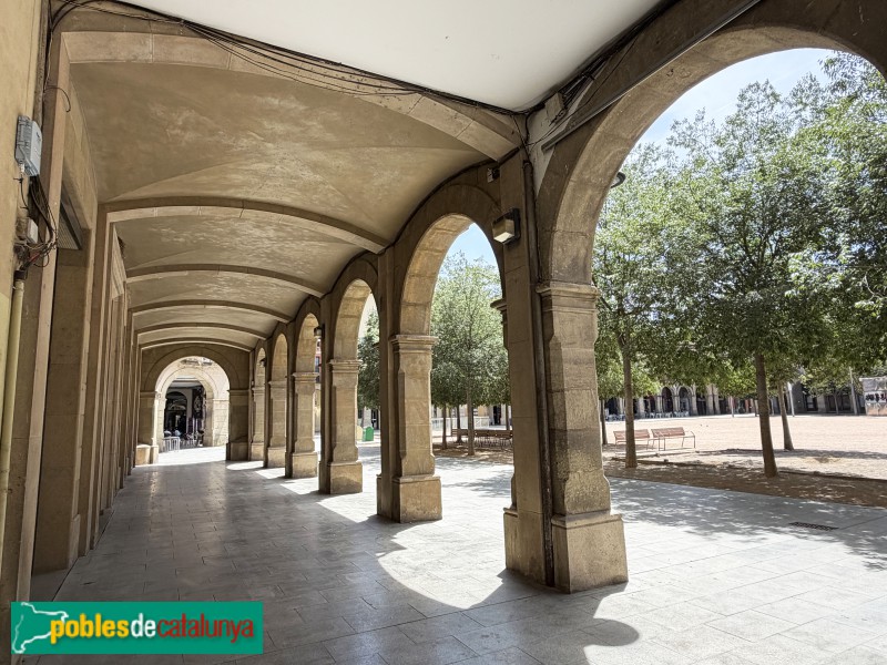 Manlleu - Plaça de Fra Bernadí