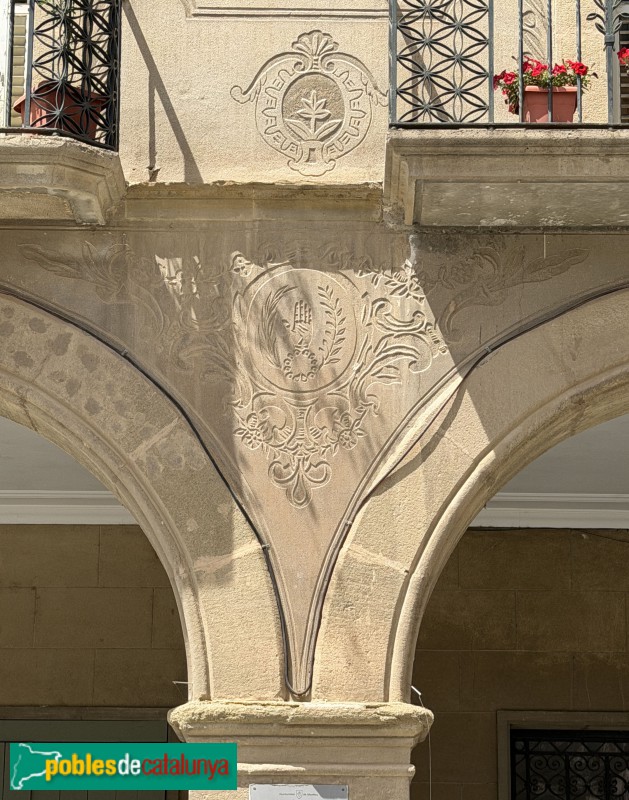 Manlleu - Edifici Caixa Manlleu