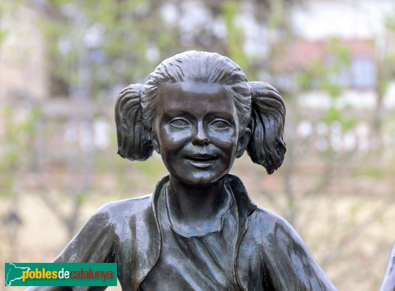 Manlleu - Escultura <i> La il·lustració de la llum del món</i>
