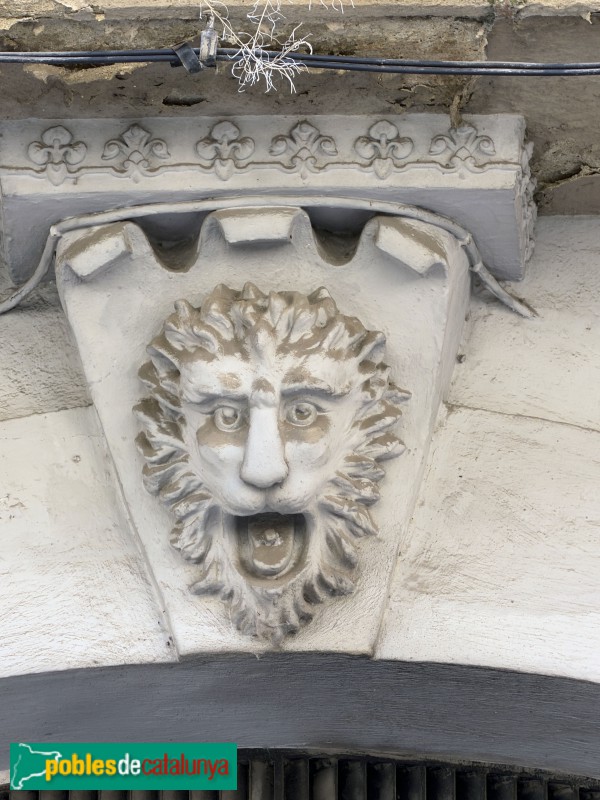 Manlleu - Carrer del Pont, 36