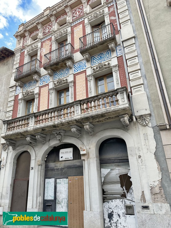 Manlleu - Carrer del Pont, 36