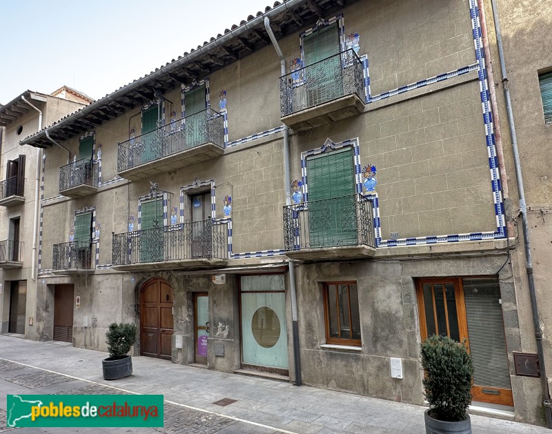 Manlleu - Carrer del Pont, 39-41