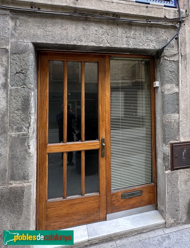 Manlleu - Carrer del Pont, 39-41