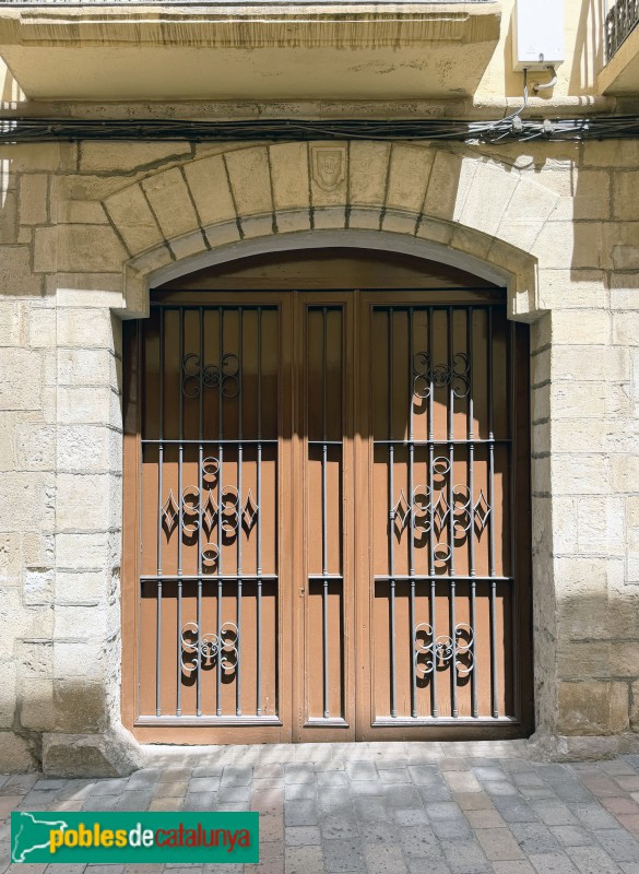Falset - Carrer de Dalt. Antiga abadia