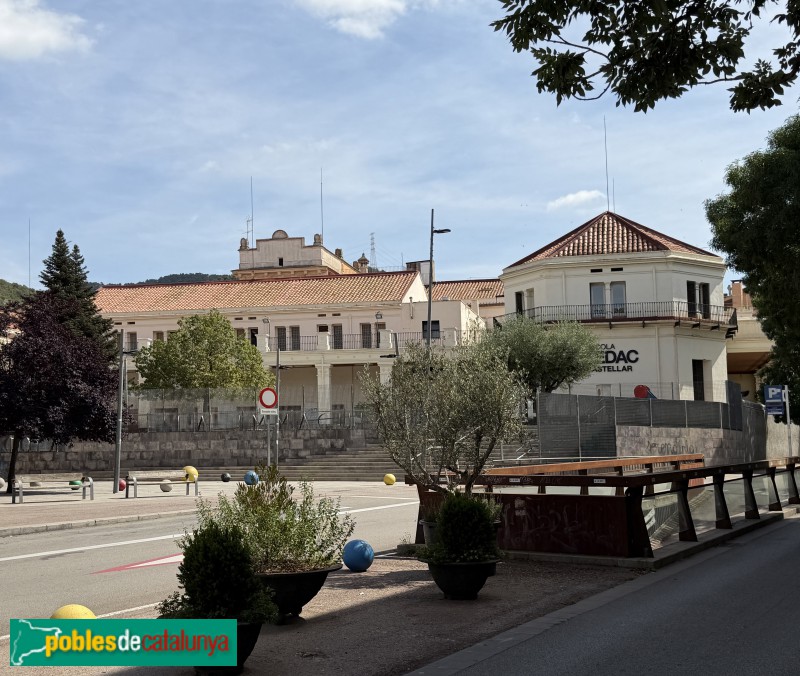 Castellar del Vallès - Escoles del Patronat Tolrà (Foto: Albert Esteves, 2026) Castellar del Vallès - Escoles del Patronat Tolrà