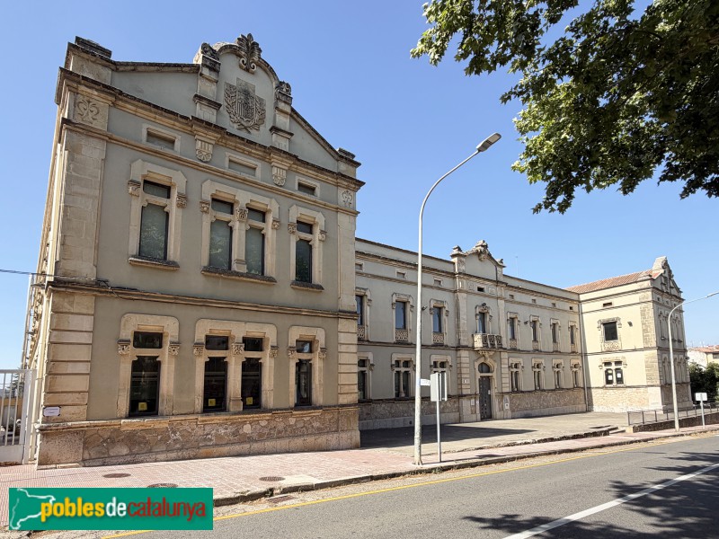 Falset - Escola Antoni Vilanova