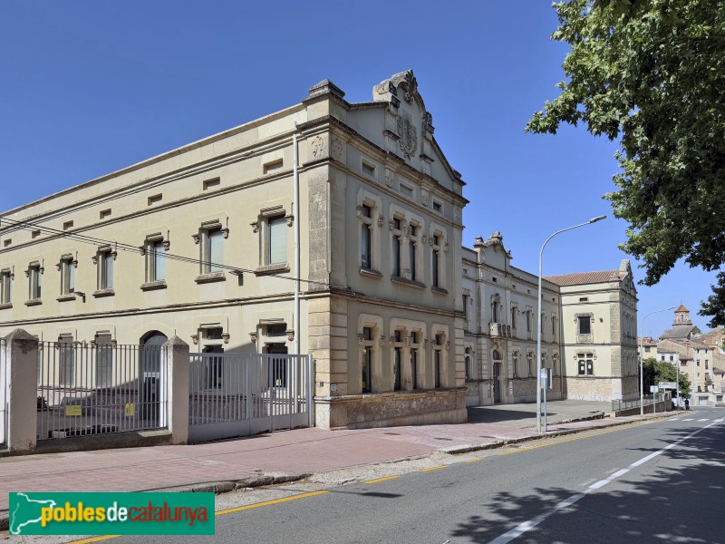 Falset - Escola Antoni Vilanova
