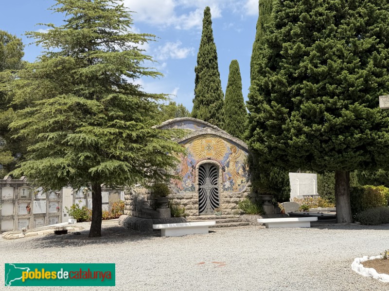 Castellar del Vallès - Cementiri. Panteó Comas