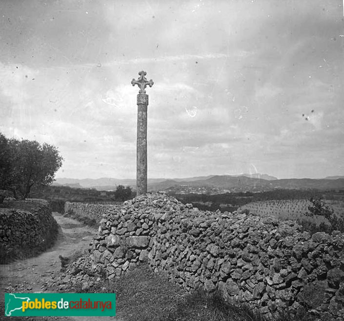 Falset - Creu de la Torre de Fontaubella
