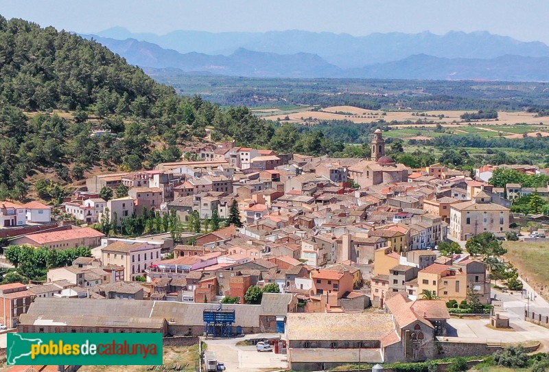Marçà - Església de Santa Maria i el nucli urbà de Marçà