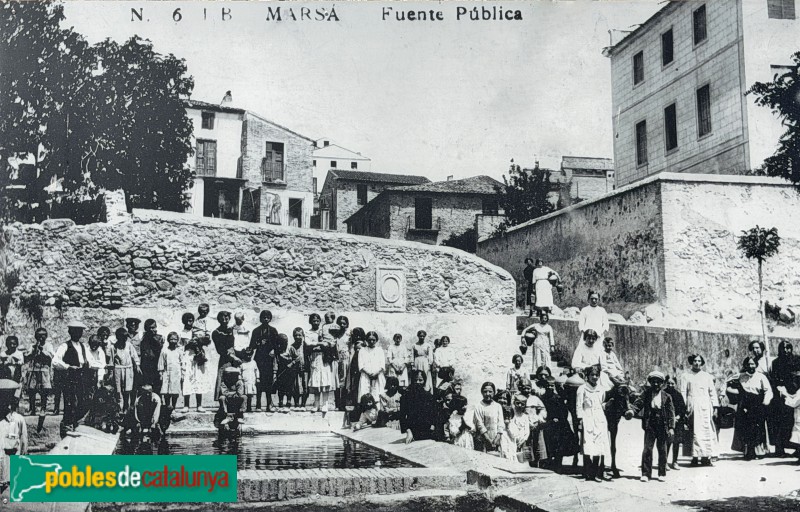 Marçà - Rentadors públics. Foto antiga, <i>cartell in situ</i>