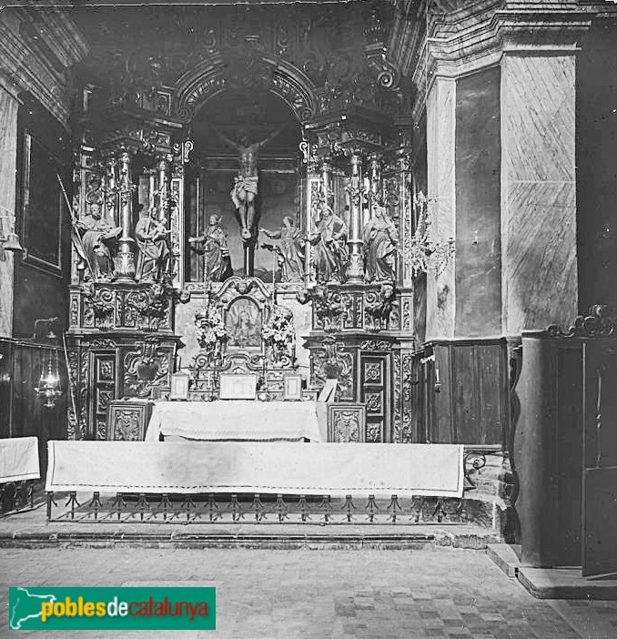 Cornudella de Montsant - Església de Santa Maria. Altar del Sant Crist