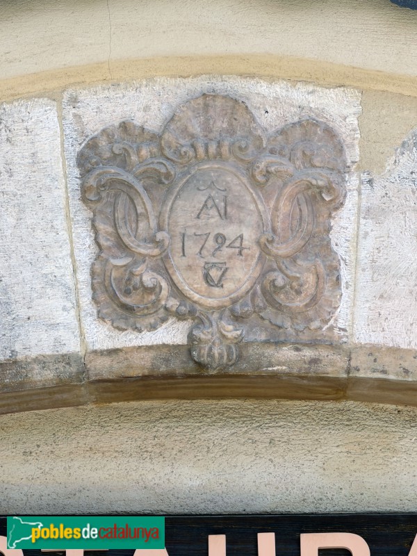Cornudella de Montsant - Plaça de la Vila, 10