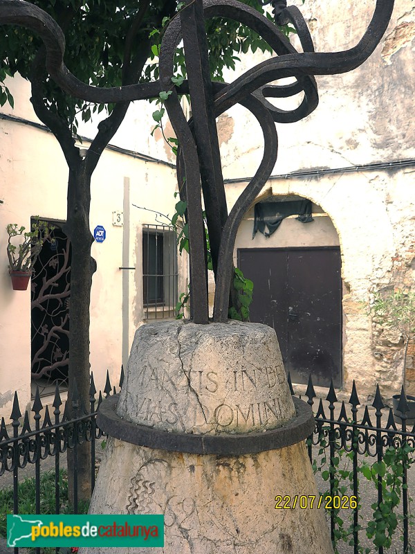 Tarragona - Escultura Sant Joan Baptista (Plaça de Sant Joan)