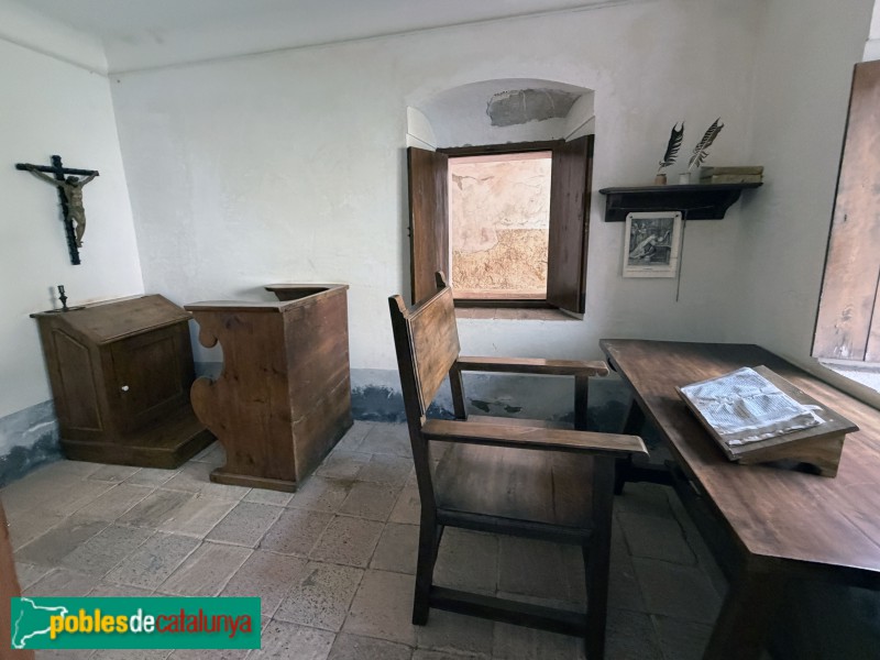 Cartoixa d'Escaladei - Cel·la reconstruïda. Oratori-estudi