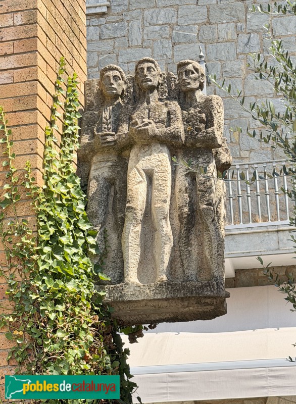 Les Masies de Roda - Monument a l'Estaut de Sau