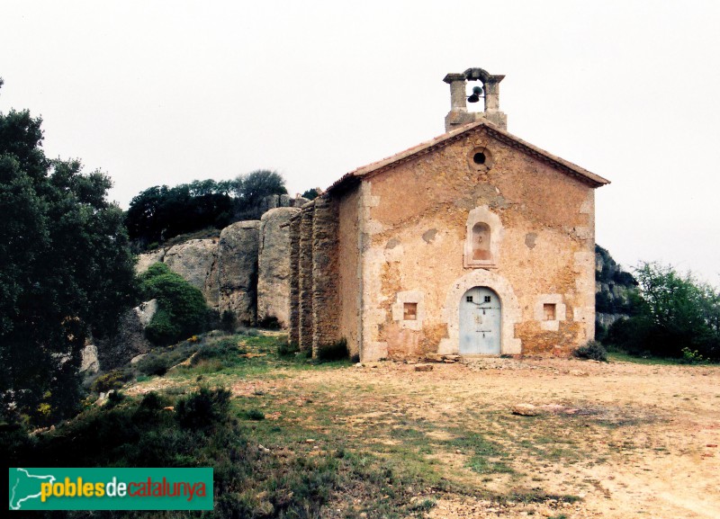 La Morera de Montsant - Ermita de Santa Maria de Montsant (Foto: <i>Jordi Contijoch -invarquit.cultura.gencat.cat-</i>, 2007) La Morera de Montsant - Ermita de Santa Maria de Montsant