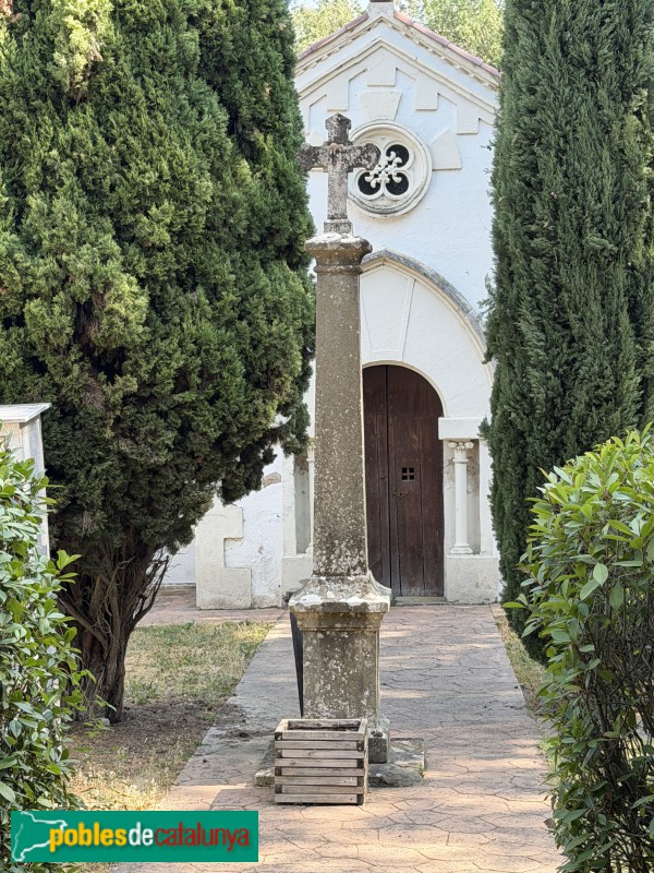 Tavèrnoles - Cementiri