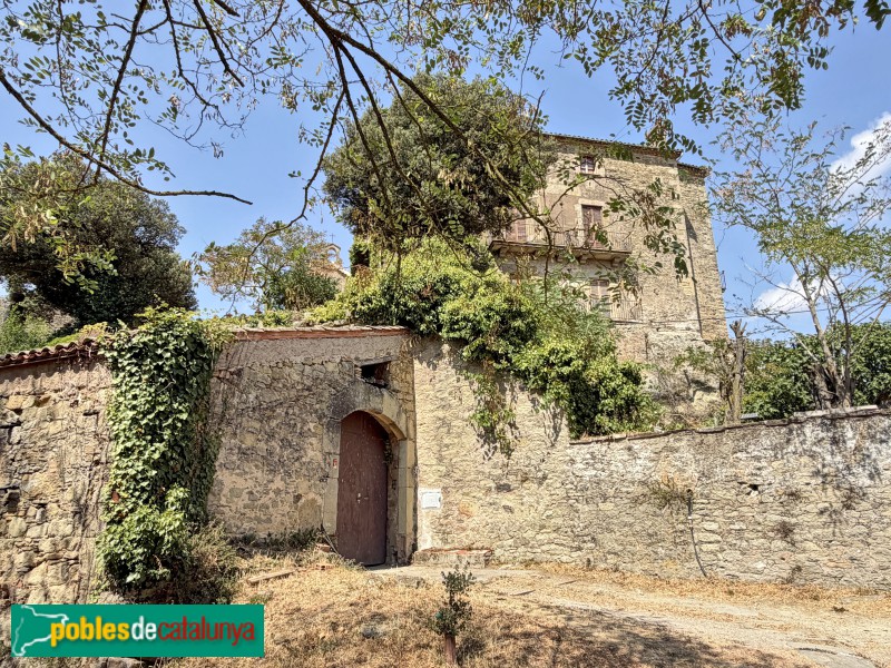 Tavèrnoles - Castell de Savassona