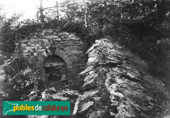 Tavèrnoles - Santa Margarida d'Ardola (Foto: Carme Torrents -invarquit.cultura.gencat.cat-, 1981) Tavèrnoles - Santa Margarida d'Ardola