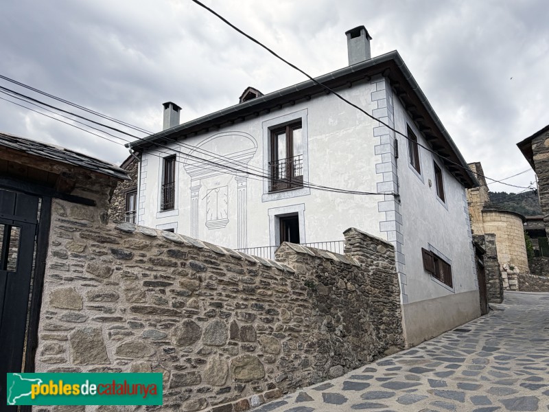 Meranges - Casa del Rellotge de Sol