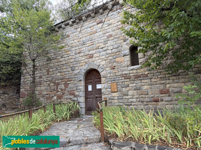 Isòvol - Església de Sant Miquel
