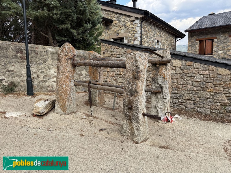 Isòvol - Gàbia de ferrar