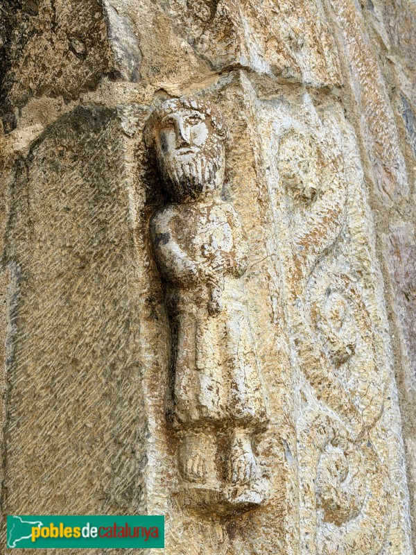 Isòvol - Església de Santa Maria d'All. Portada