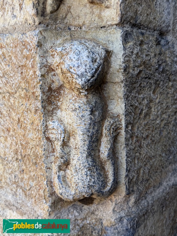 Isòvol - Església de Santa Maria d'All. Portada