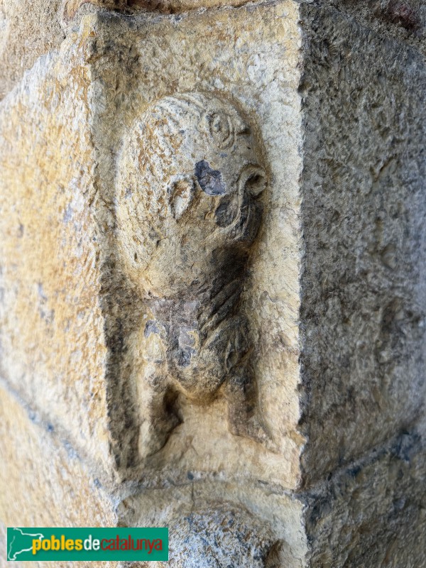 Isòvol - Església de Santa Maria d'All. Portada