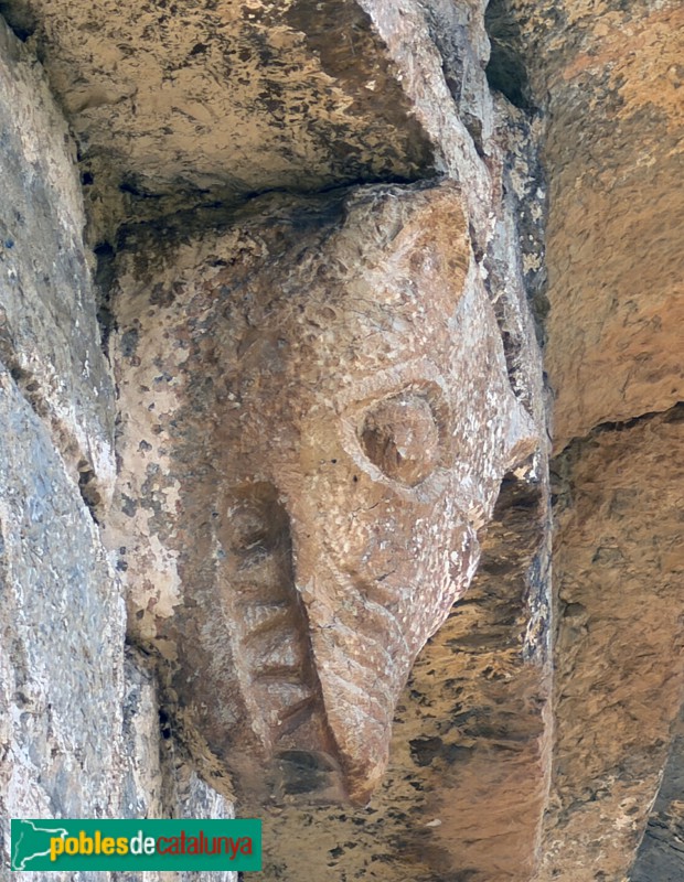 Isòvol - Església de Sant Pere d'Olopte