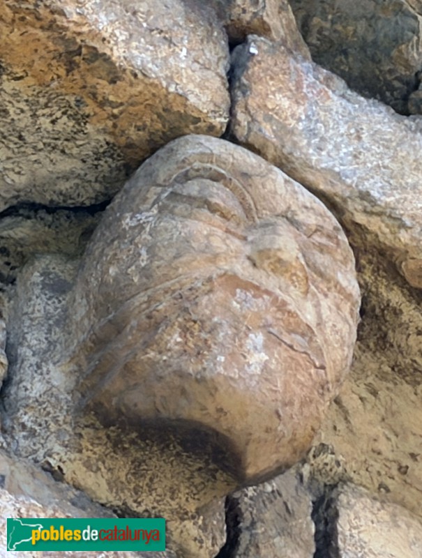 Isòvol - Església de Sant Pere d'Olopte