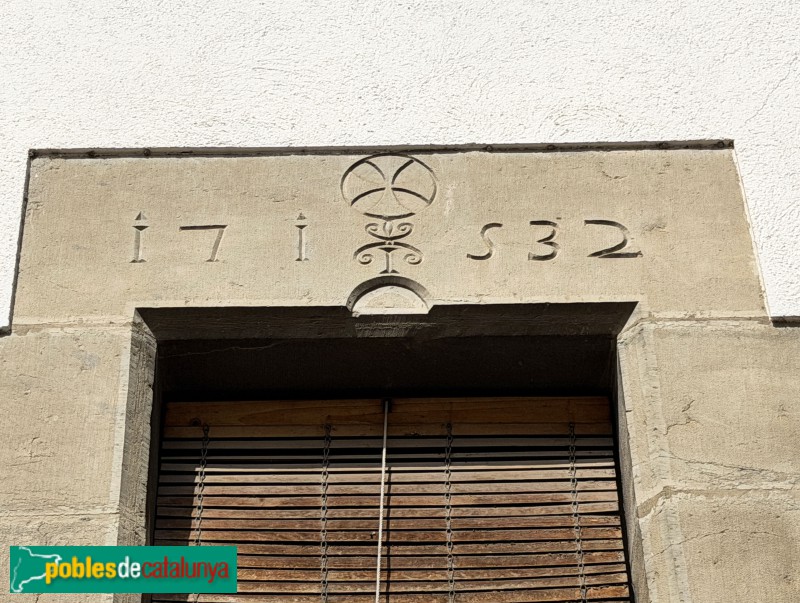Sant Pere de Torelló - Portal de 1732
