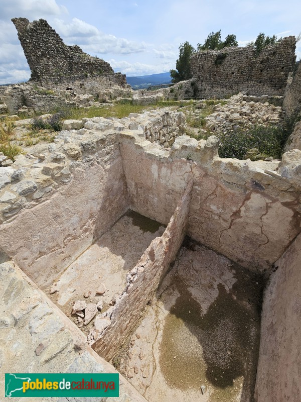Santa Maria de Miralles - Castell de Miralles