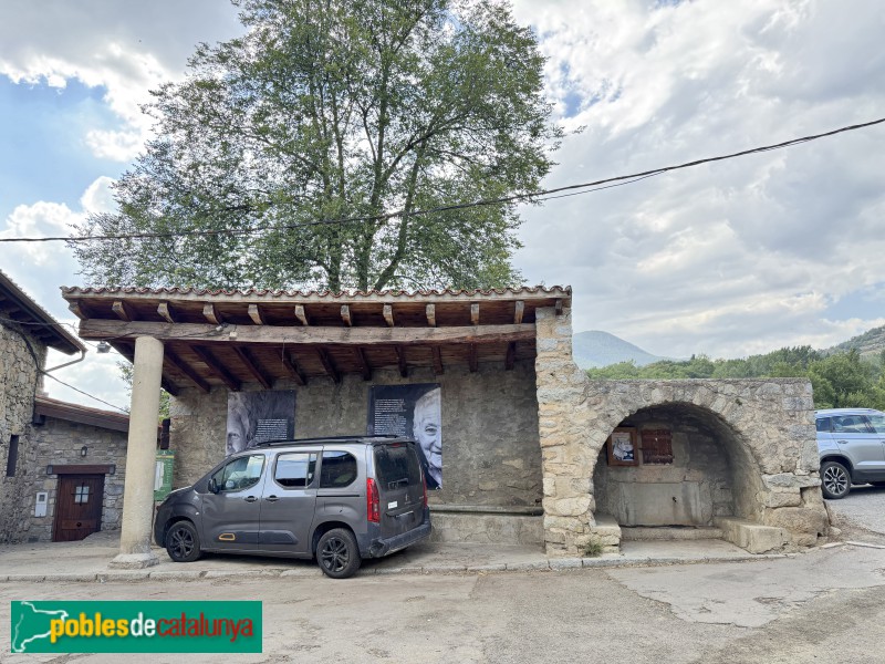 Lles de Cerdanya - Font de la Plaça (Travesseres)