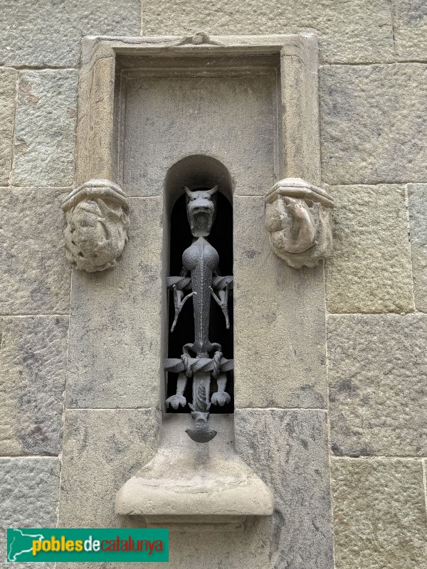 Torelló - Casa Coll (Casa de Pedra)