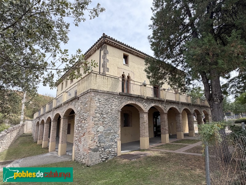 Torelló - Masia La Carrera