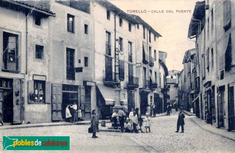 Torelló - Carrer del Pont a inicis del segle XX