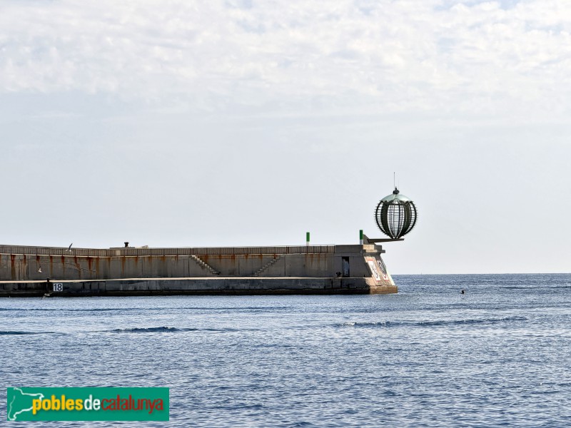 Palamós - Esfera de Llum (Foto: Albert Esteves, 2026) Palamós - Esfera de Llum